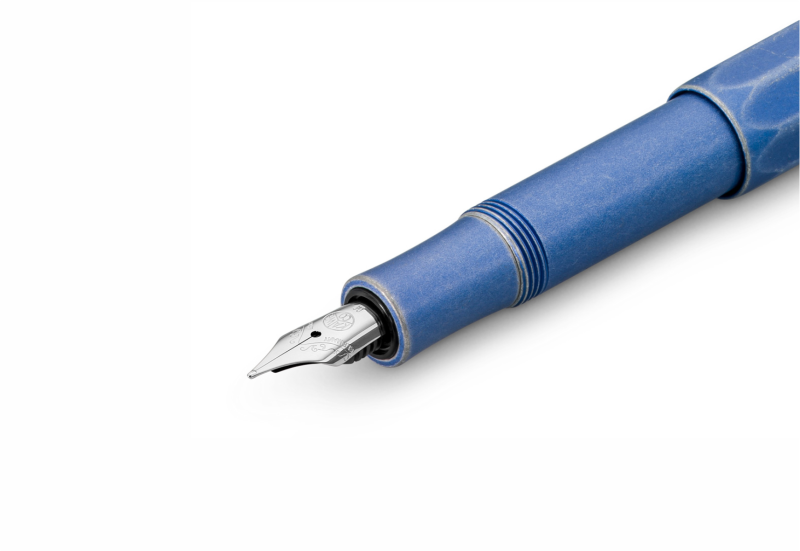 stonewashed blue 3.png