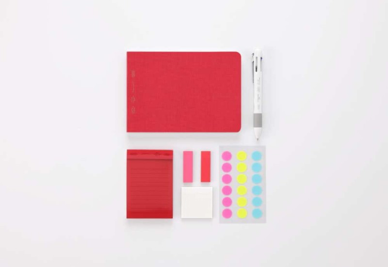 noteka stalogy b6 landscape red 1.jpg