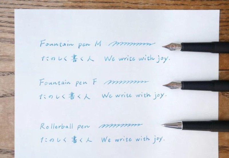 NOTEKA Kakimori Aluminiowe Pióro Wieczne Czarne (3).jpg
