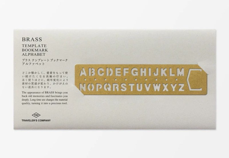 midori trc brass traveler's company ruler linijka mosiężna zakładka alfabet 2.jpg