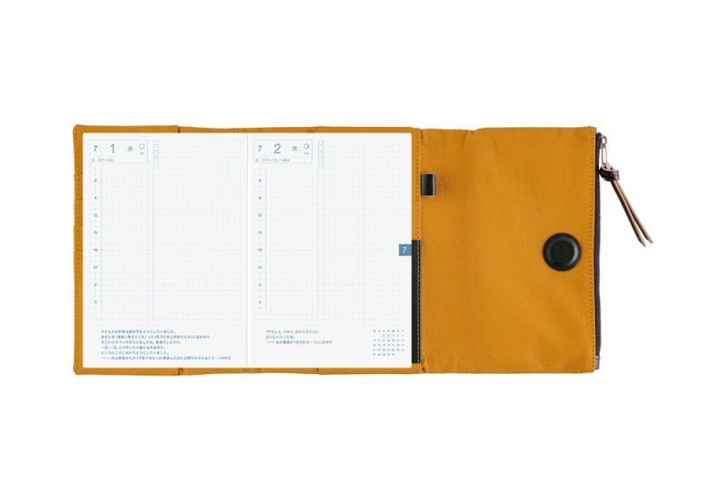 Hobonichi Techo Original A6 Cover: Tragen: Mustard