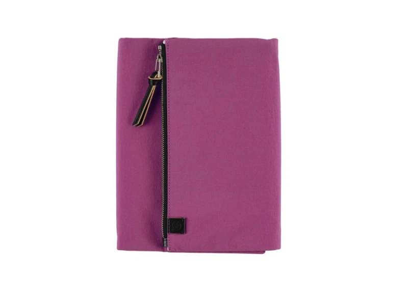 Hobonichi Techo Cousin A5 Cover: Tragen: Purple