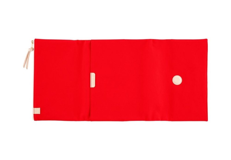 Hobonichi Techo Cousin A5 Cover: Tragen: Red