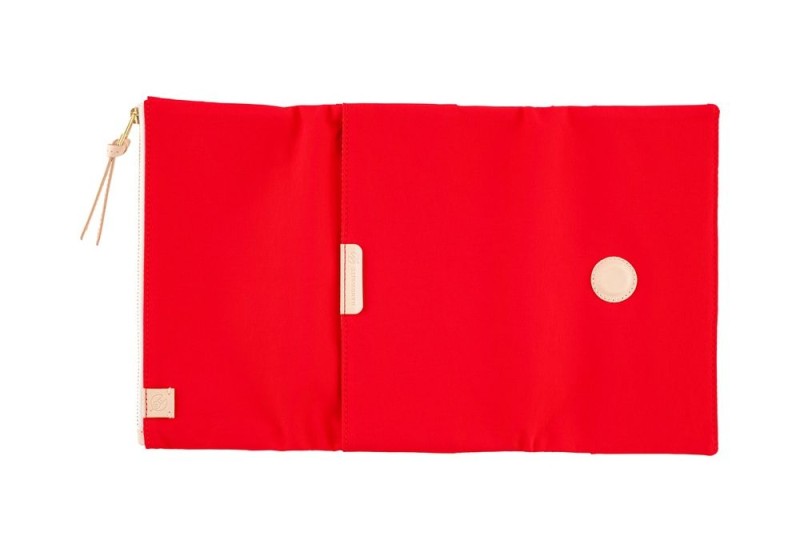 Hobonichi Techo Weeks Cover: Tragen: Red