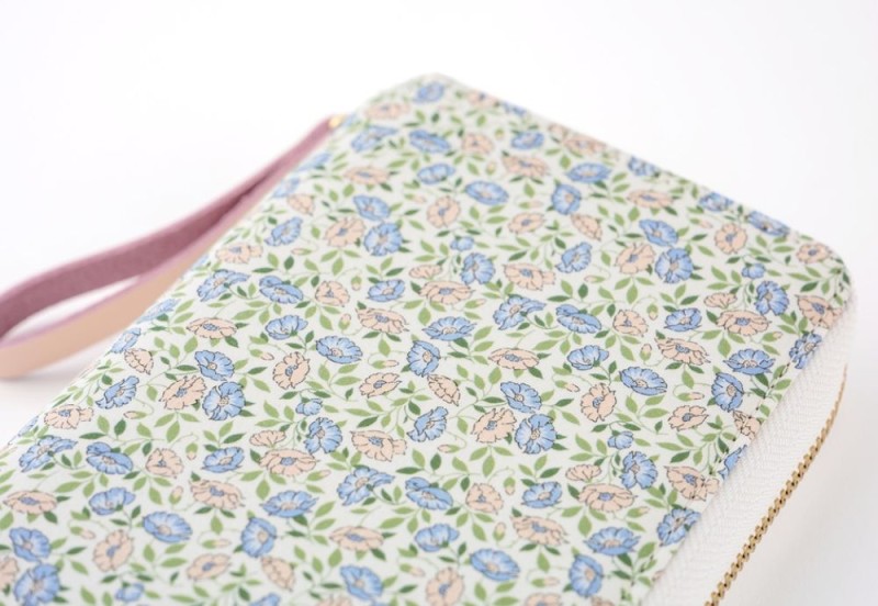 Hobonichi Techo Weeks Cover: Liberty Fabrics: Sasha Kiora