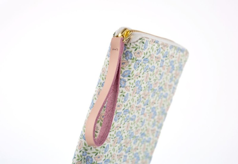 Hobonichi Techo Weeks Cover: Liberty Fabrics: Sasha Kiora