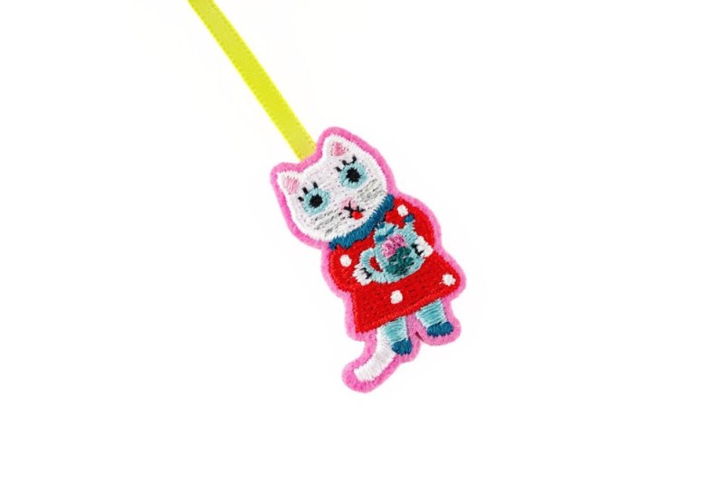 Hobonichi Techo Yumi Kitagishi: Embroidered Bookmark White Cat
