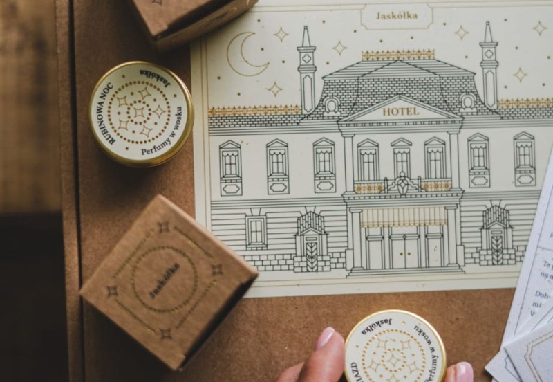 Jaskółka Perfumy w wosku do ciała z kolekcji Hotel Ritz - RUBINOWA NOC