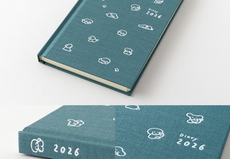 Kalendarz Midori Kalendarz Tygodniowy Book Style Diary B6 2026 Pies - niebieski NOTEKA (2).jpg