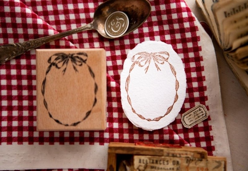 Ovel Ribbon Frame Rubber Stamp (5).jpg