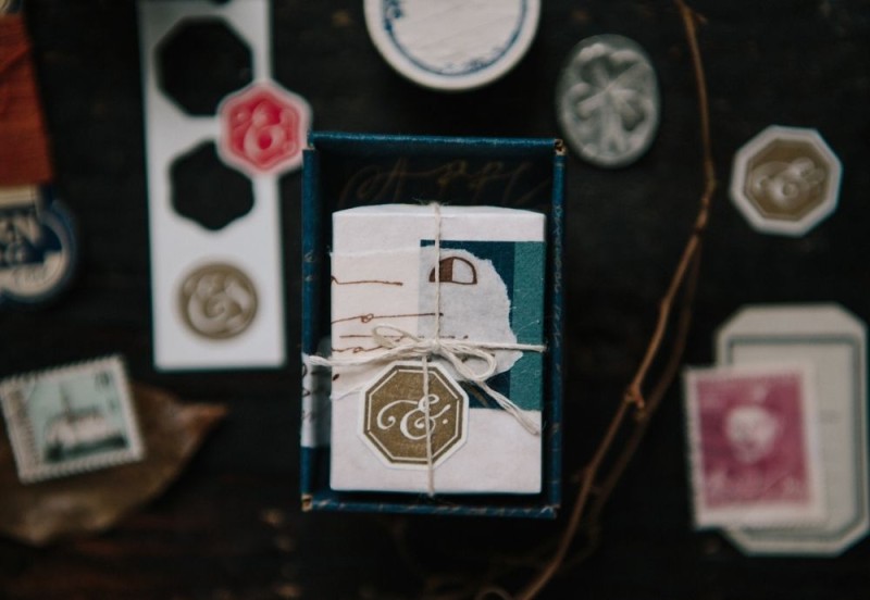 Ampersand Letterpress Label Book (4).jpg