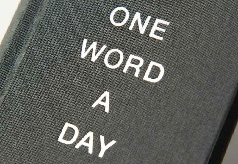 NOTEKA PAPERLUXE One Word a Day (13).jpg