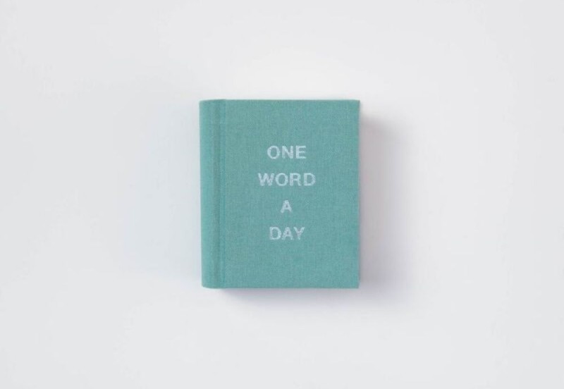 NOTEKA PAPERLUXE One Word a Day (21).jpg