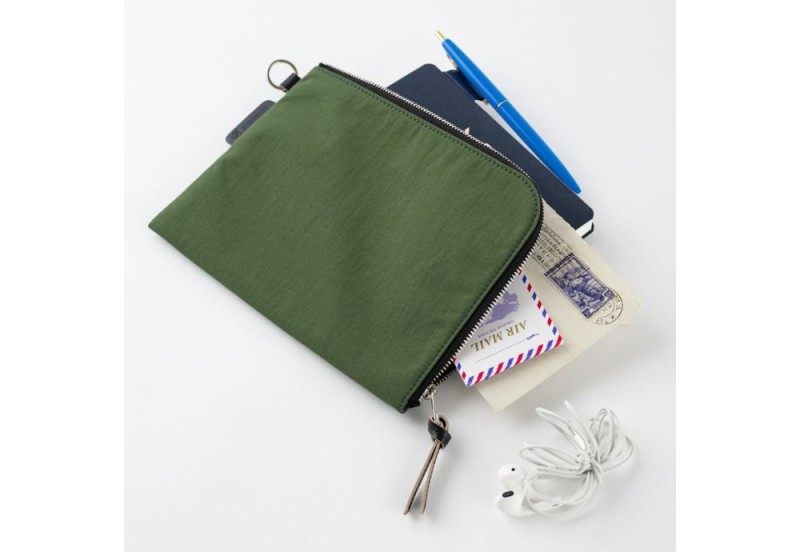 Hobonichi etui tragen flat pouch a6 green NOTEKA (4).jpg