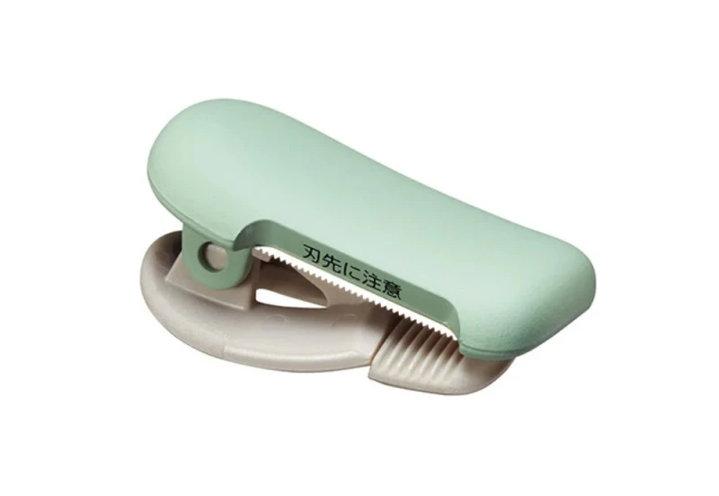 Kokuyo Dyspenser Washi Tape Cutter GREEN 10~15mm NOTEKA.jpg