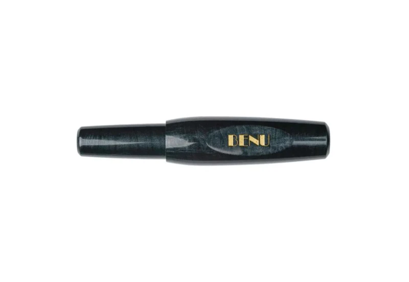 BENU PIXIE Smoky Black Pióro wieczne 2.jpg