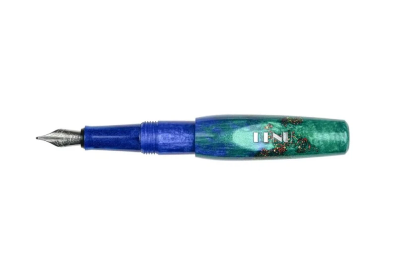 BENU PIXIE Emerald Sea Pióro wieczne.jpg