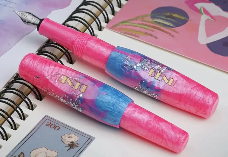 BENU PIXIE Stardust Pink Pióro wieczne 2.jpg