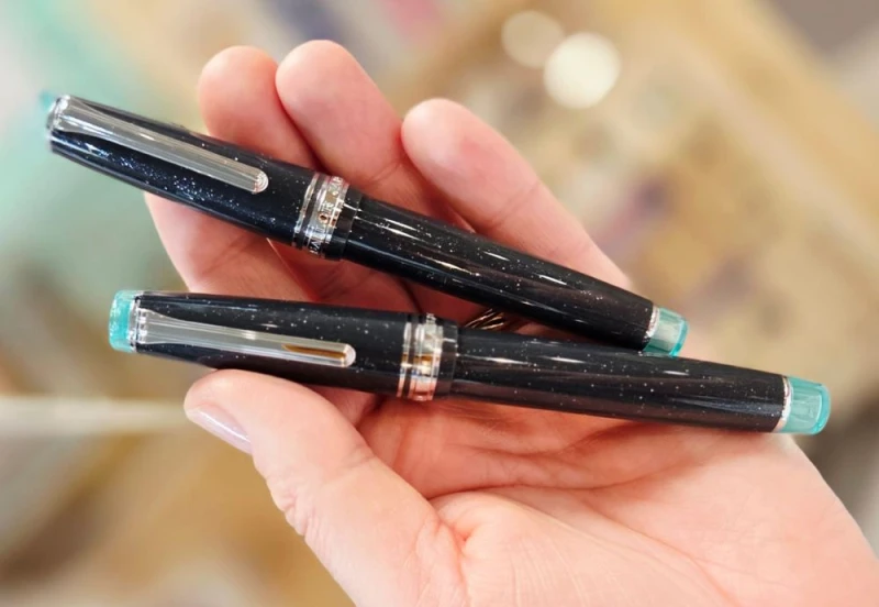SAILOR Celestial Outflow Fountain Pen 14K Pro Gear Slim 27.jpg